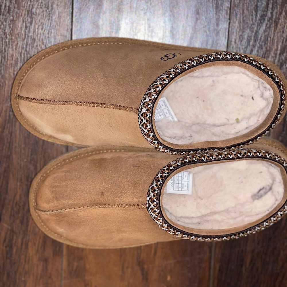 Ugg Tasman
